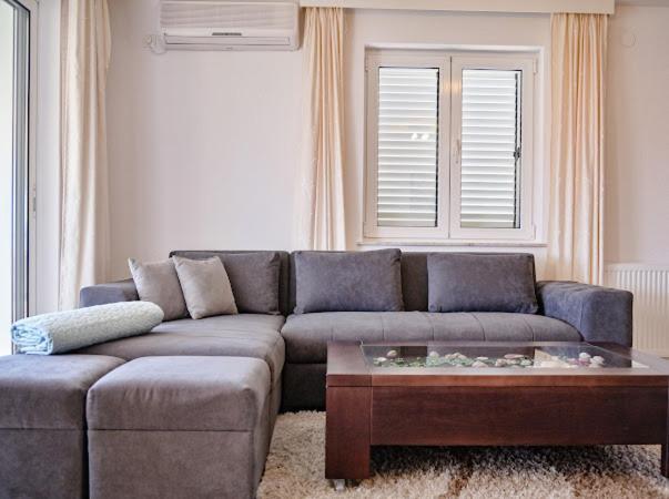 Apartments Villa Slavica Ičići Exterior foto