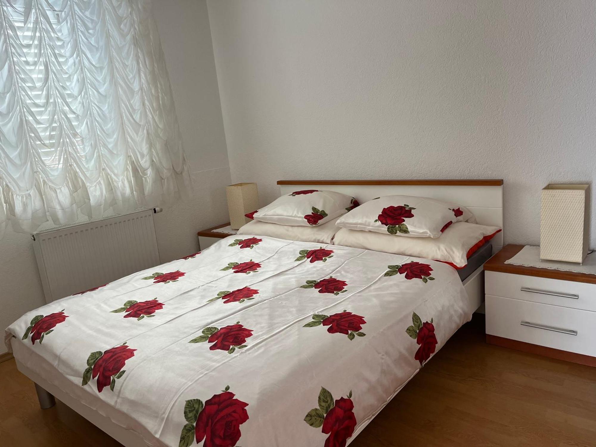 Apartments Villa Slavica Ičići Exterior foto